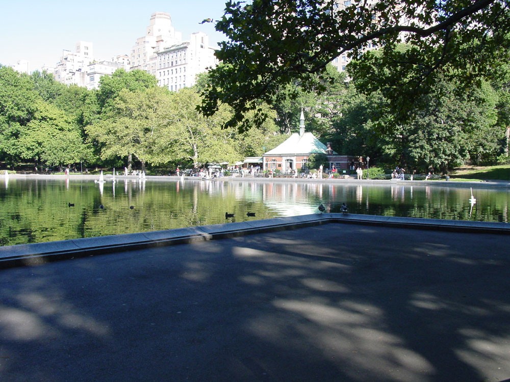 gal/holiday/USA 2002 - New York/A02_Central Park boating lake_DSC04372.jpg